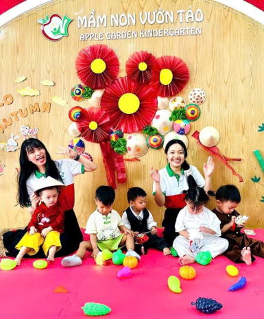 TRUNG THU CỦA CÁC BÉ GREEN APPLE 1 NHÀ AGK