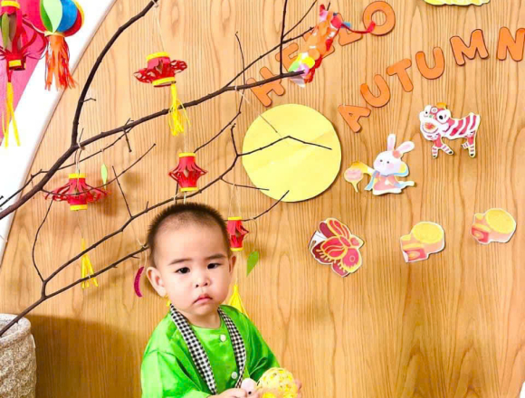 TRUNG THU CỦA CÁC BÉ GREEN APPLE 1 NHÀ AGK