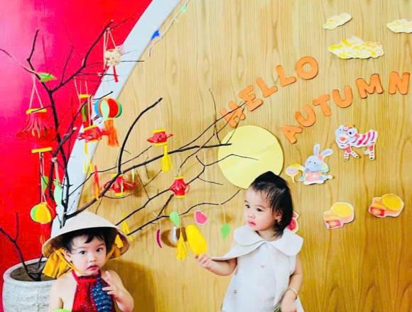 TRUNG THU CỦA CÁC BÉ GREEN APPLE 1 NHÀ AGK