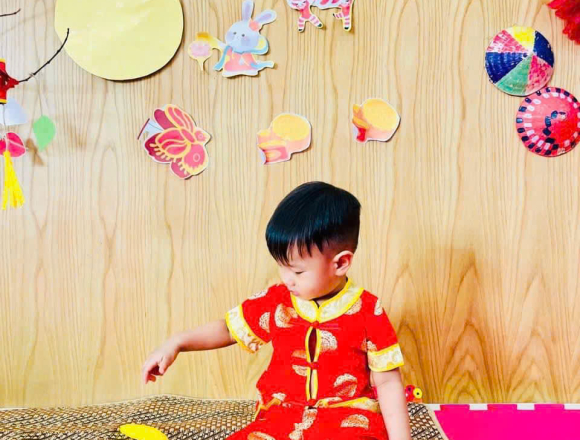 TRUNG THU CỦA CÁC BÉ GREEN APPLE 1 NHÀ AGK