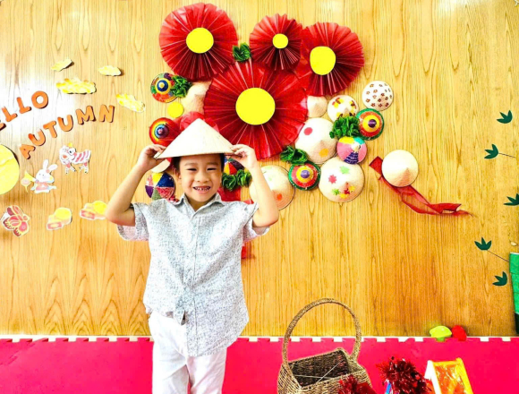 TRUNG THU CỦA CÁC BÉ RED APPLE 1&2 NHÀ AGK