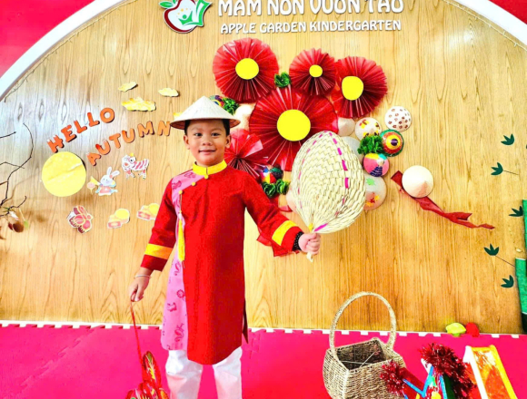 TRUNG THU CỦA CÁC BÉ RED APPLE 1&2 NHÀ AGK