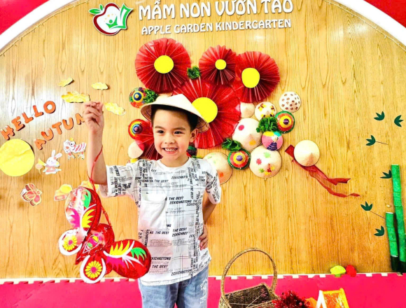 TRUNG THU CỦA CÁC BÉ RED APPLE 1&2 NHÀ AGK