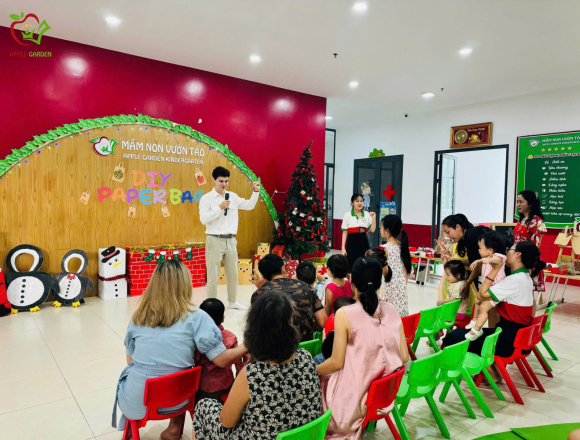 WORKSHOP “ DIY PAPER BAG ” – KHƠI NGUỒN SÁNG TẠO – GỬI GẮM YÊU THƯƠNG