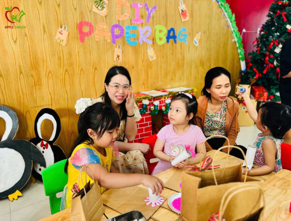 WORKSHOP “ DIY PAPER BAG ” – KHƠI NGUỒN SÁNG TẠO – GỬI GẮM YÊU THƯƠNG