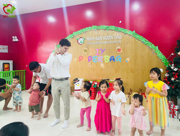 WORKSHOP “ DIY PAPER BAG ” – KHƠI NGUỒN SÁNG TẠO – GỬI GẮM YÊU THƯƠNG