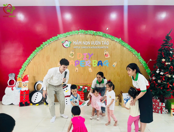 WORKSHOP “ DIY PAPER BAG ” – KHƠI NGUỒN SÁNG TẠO – GỬI GẮM YÊU THƯƠNG