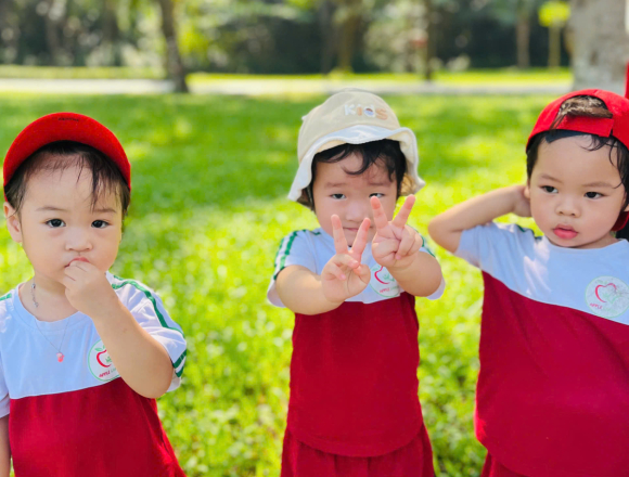 CHƯƠNG TRÌNH DÃ NGOẠI