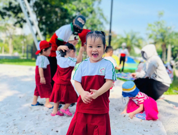 CHƯƠNG TRÌNH DÃ NGOẠI