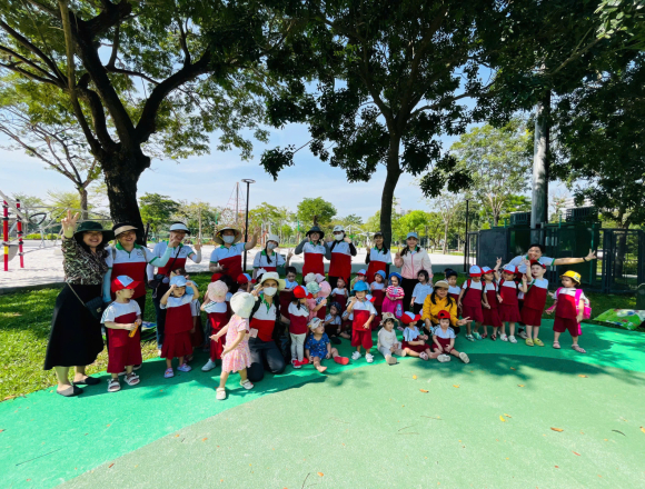 CHƯƠNG TRÌNH DÃ NGOẠI