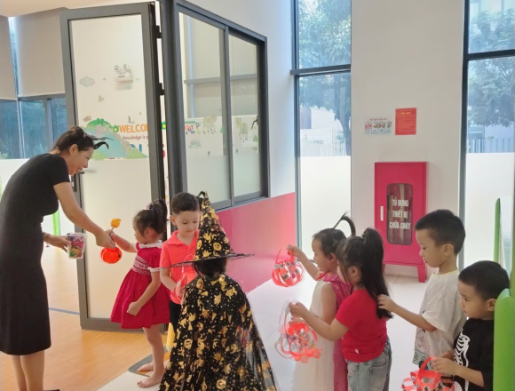 Lễ Hội Haloween Cùng Nhà AGK