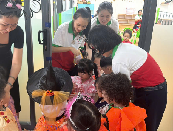 Lễ Hội Haloween Cùng Nhà AGK