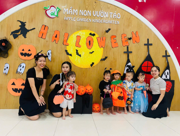 Lễ Hội Haloween Cùng Nhà AGK