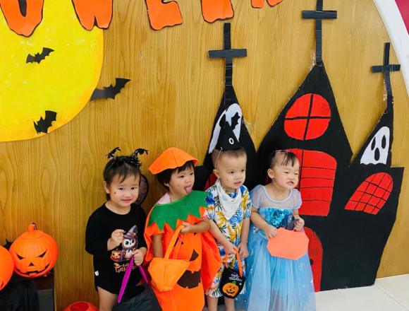Lễ Hội Haloween Cùng Nhà AGK