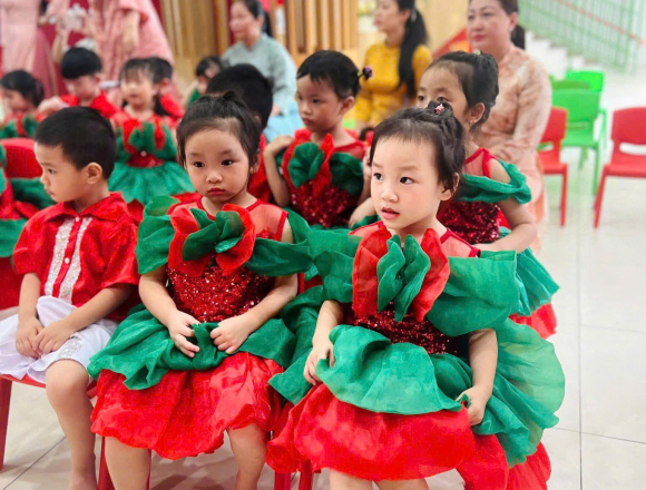 Ngày Nhà Giáo Việt Nam 20/11 Cùng Nhà AGK