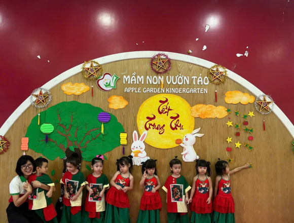 Trung Thu Cùng Nhà AGK