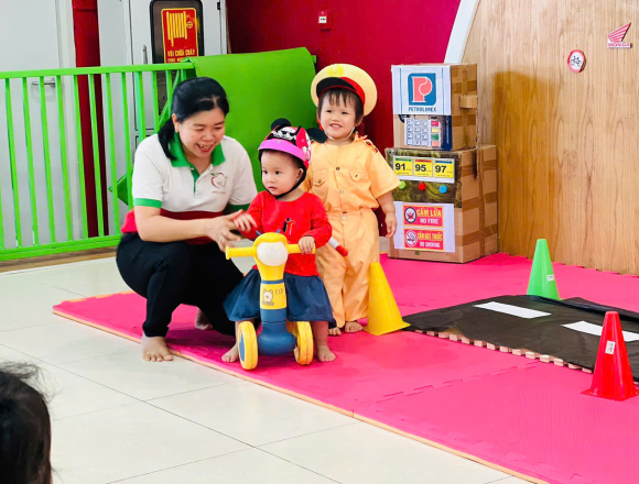 DỰ ÁN THÁNG 3: THẾ GIỚI GIAO THÔNG 🚦🚗