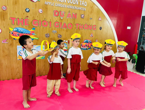 DỰ ÁN THÁNG 3: THẾ GIỚI GIAO THÔNG 🚦🚗