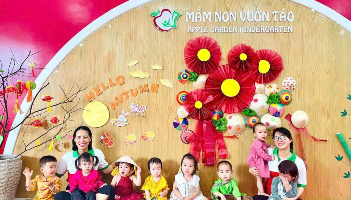 TRUNG THU CỦA CÁC BÉ GREEN APPLE 1 NHÀ AGK