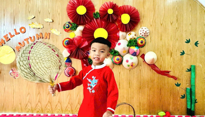 TRUNG THU CỦA CÁC BÉ RED APPLE 1&2 NHÀ AGK