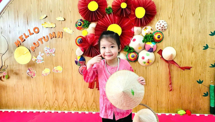 TRUNG THU CỦA CÁC BÉ RED APPLE 1&2 NHÀ AGK