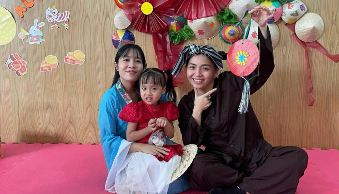 TRUNG THU CỦA CÁC BÉ GREEN APPLE 2 NHÀ AGK