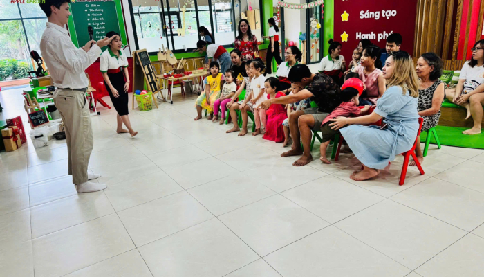 WORKSHOP “ DIY PAPER BAG ” – KHƠI NGUỒN SÁNG TẠO – GỬI GẮM YÊU THƯƠNG