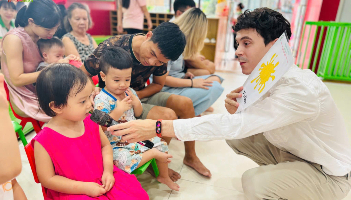 WORKSHOP “ DIY PAPER BAG ” – KHƠI NGUỒN SÁNG TẠO – GỬI GẮM YÊU THƯƠNG