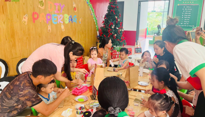WORKSHOP “ DIY PAPER BAG ” – KHƠI NGUỒN SÁNG TẠO – GỬI GẮM YÊU THƯƠNG