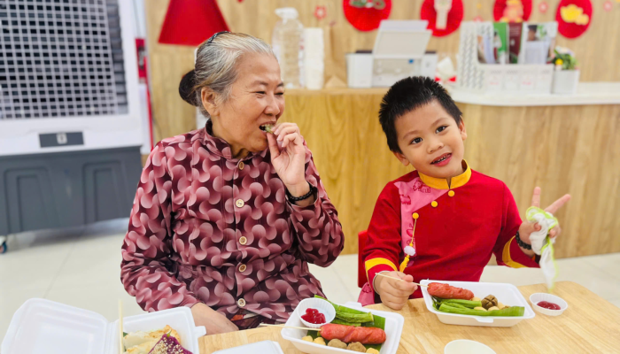  “TẾT VUI GẮN KẾT – XUÂN HỒNG YÊU THƯƠNG” RỘN RÀNG TẠI MẦM NON VƯỜN TÁO