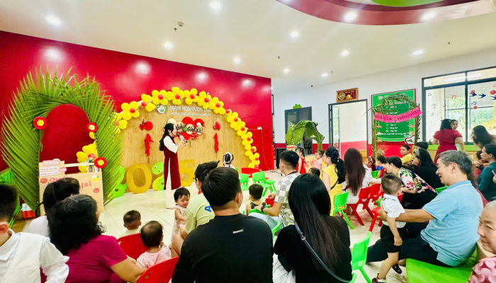  “TẾT VUI GẮN KẾT – XUÂN HỒNG YÊU THƯƠNG” RỘN RÀNG TẠI MẦM NON VƯỜN TÁO