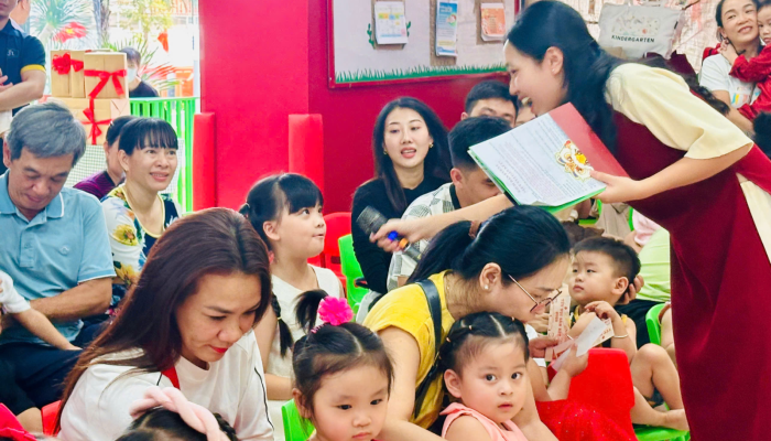  “TẾT VUI GẮN KẾT – XUÂN HỒNG YÊU THƯƠNG” RỘN RÀNG TẠI MẦM NON VƯỜN TÁO