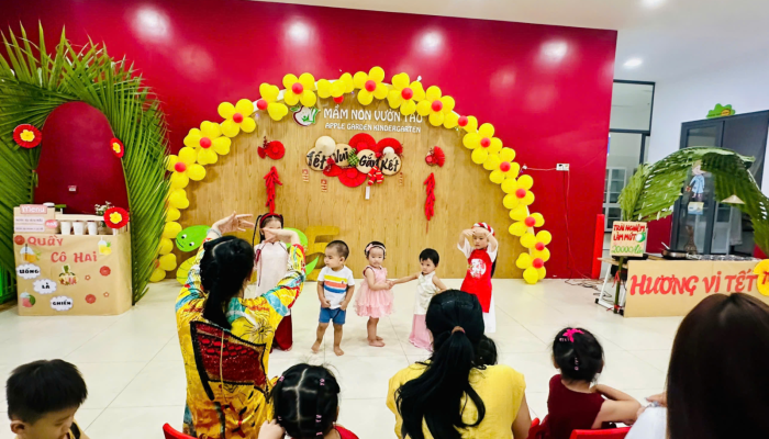  “TẾT VUI GẮN KẾT – XUÂN HỒNG YÊU THƯƠNG” RỘN RÀNG TẠI MẦM NON VƯỜN TÁO