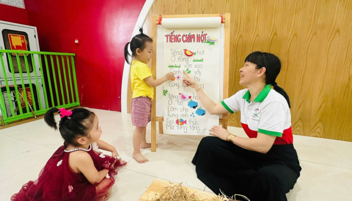 🐦🎶 BÉ YÊU NGÂN VANG VẦN THƠ “TIẾNG CHIM HÓT” 🎤📖