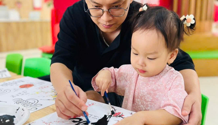 WORKSHOP “KẾT NỐI YÊU THƯƠNG - CHẠM TAY SÁNG TẠO”🌸