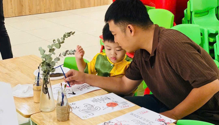 WORKSHOP “KẾT NỐI YÊU THƯƠNG - CHẠM TAY SÁNG TẠO”🌸